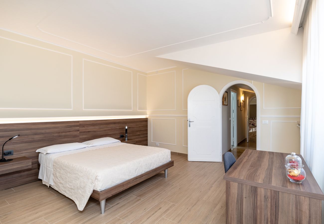 Rent by room in Verona - Scaligero Rooms Romeo